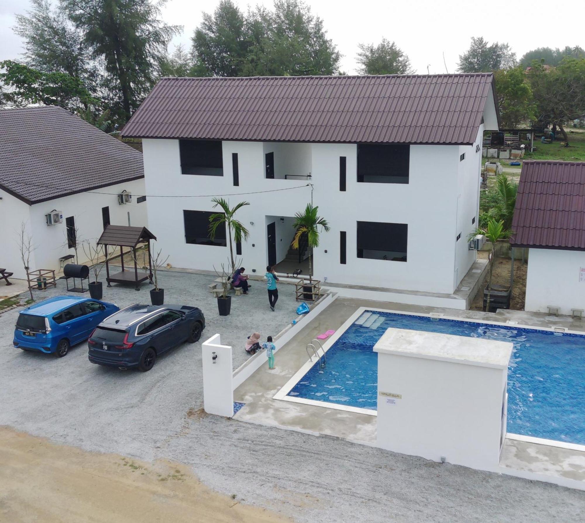 Kamalia Villas Kampung Penarik Eksteriør bilde